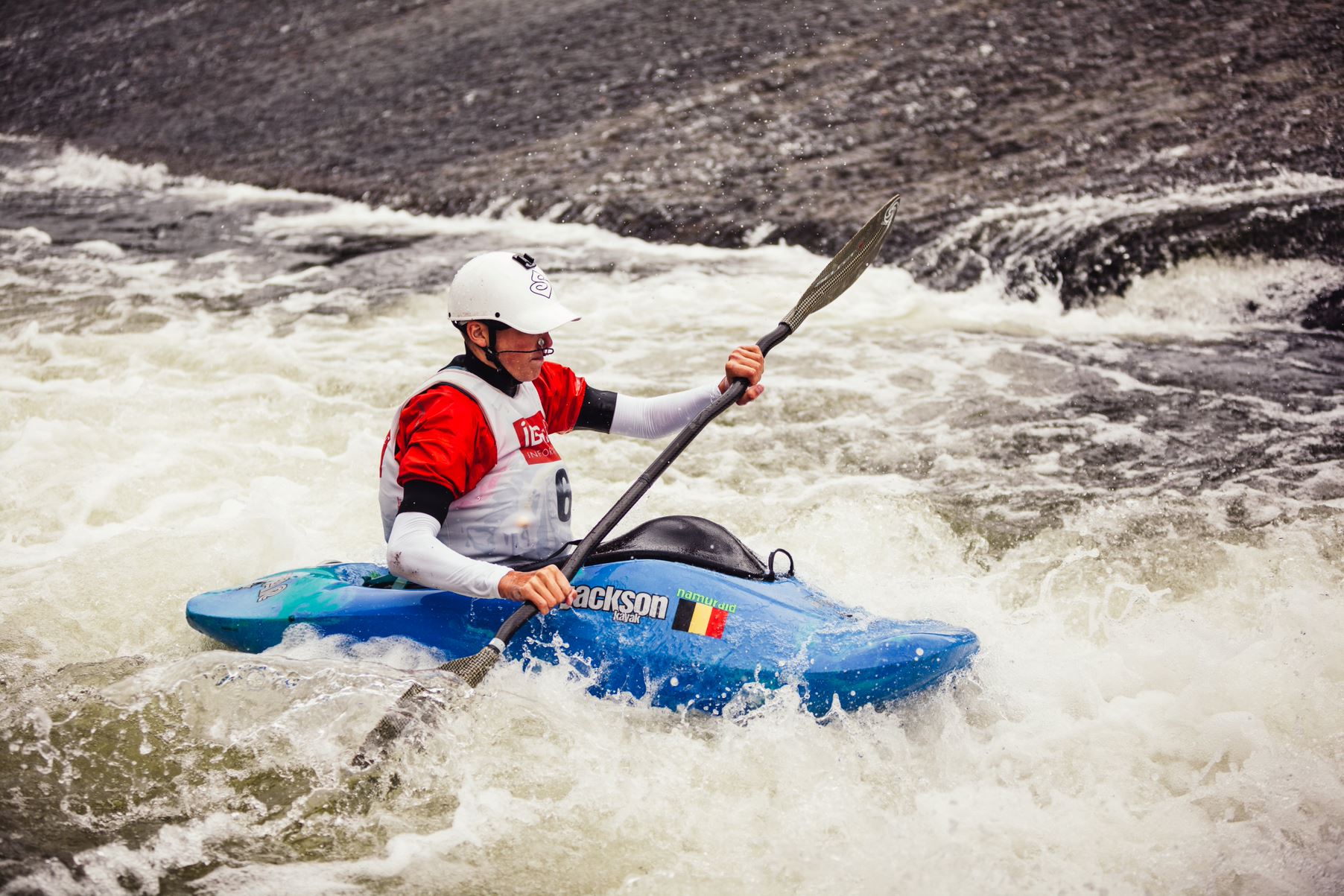 ffc-kayak-competition-freestyle