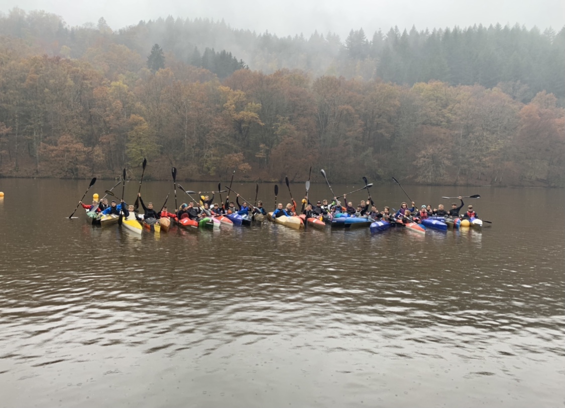 Stage jeune et formation kayak organisés par la FFC